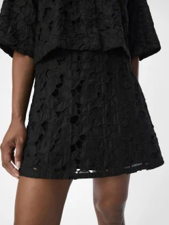 OBJECT Kjolar*BRODERIE ANGLAISE MINIKJOL Black