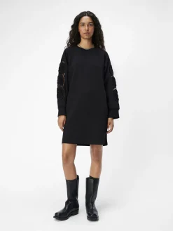 OBJECT Klänningar*BRODYRPRYDD TRÖJKLÄNNING Black