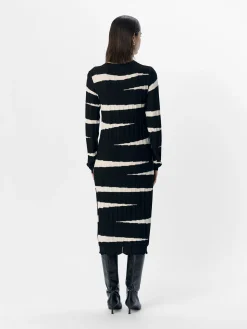 OBJECT Klänningar*RANDIG STICKAD KLÄNNING Black