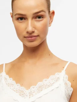 OBJECT Basic|Toppar*SPETSPRYDD ÄRMLÖS TOPP White