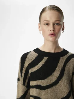 OBJECT Stickat*STICKAD TRÖJA Black